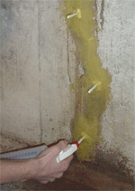 Step 4 - Flushing the Crack with Water